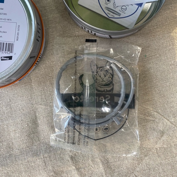 2 Pack Seresto Flea & Tick Collar for Cats, 8-Month Protection - Picture 6 of 11